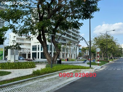 Trực tiếp phú mỹ hưng bán shop trệt tôn dật tiên có sẵn hđ thuê, căn góc sỡ hữu lâu dài, 3