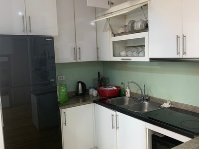 Chính chủ cần bán gấp căn 2 ngủ 86m2 golden palace mễ trì tòa b đủ nội thất, đang cho thuê 17tr/th 1