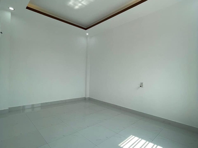 Cho thuê nhà 4 tầng ngõ Lê Lai 2
