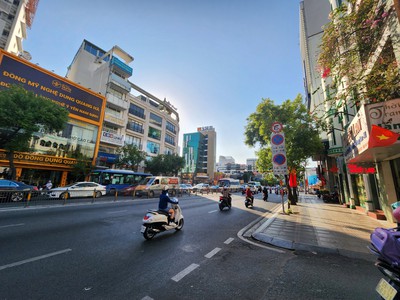 Bán tòa nhà văn phòng nguyễn văn trỗi, phú nhuận dòng tiền sẵn có 50 tỷ 4