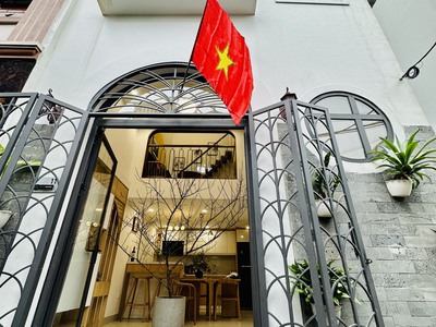 Chính chủ cho thuê nhà nguyên căn đẹp tại phố xuân đỗ - long biên 2