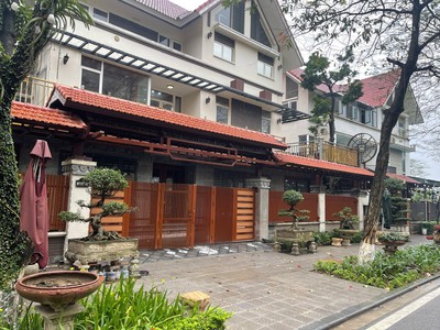 Chính chủ cho thuê biệt thư đơn lập an hưng - hà đông đối diện chung cư an hưng 2