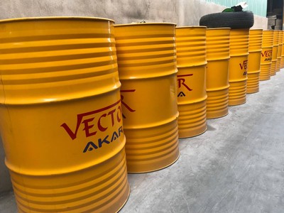 Tại sao Nhiều nhà phân phối vẫn chọn   sản phẩm dầu nhớt VECTOR. 10