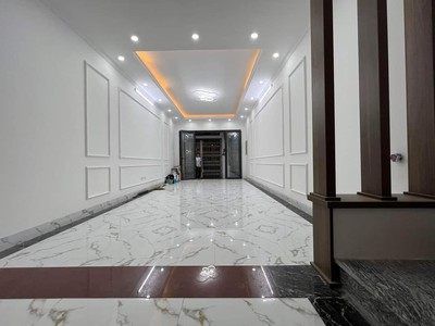 Bán nhà minh khai 8 tầng mới thang máy long lanh ô tô kinh doanh hoàng mai 0