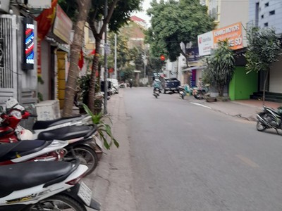 Cho thuê quán nhỏ mặt đường tại sài đồng, long biên, hà nội 0