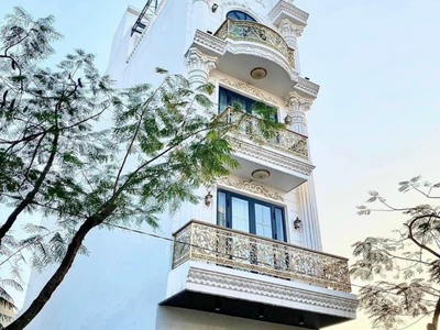 Nhà đẹp 5 tầng có thang máy ngay trung tâm hành chính quận hải an 0