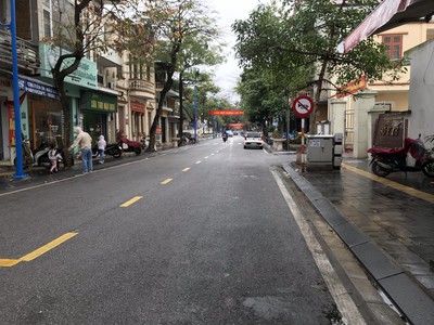 Cần bán gấp nhà 2,5 tầng mặt phố Quang Trung kinh doanh sầm uất chỉ 8,4 tỷ 3