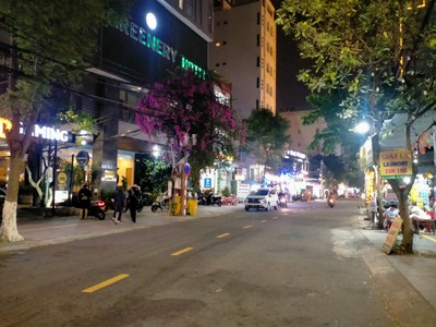 Bán nhà 3 tầng mặt tiền Hà Bổng Biển Mỹ Khê Đà Nẵng-Siêu vị trí kd-16.5 tỷ thương lượng. 7