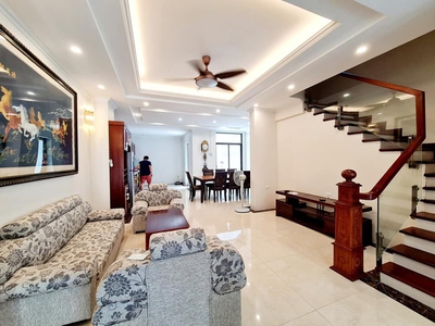 Biệt thự liền kề, mặt phố vỉa hè, ô tô tránh, kinh doanh, KĐT Việt Hưng, 125M, 2x.0 tỷ 0