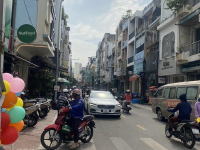 Mặt tiền quận 3 bàn cờ- nguyễn đình chiểu, 4tầng 4pn khu kd đa ngành nghề-nhỉnh 13tỷ 0