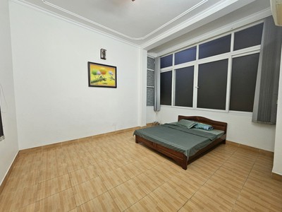 Bán nhà Đội Cấn, Ba Đình. 30/50m2 4 tầng MT 7.3m giá 7.25 tỷ 3