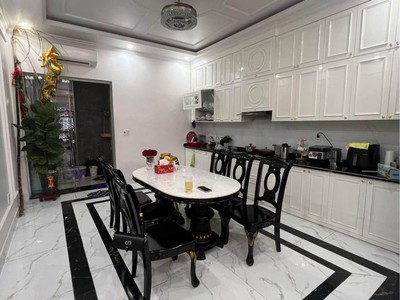 Bán nhà phân lô thư trung - 193 văn cao, diện tích 90m 4 tầng giá 6.89 tỉ cực đẹp 2