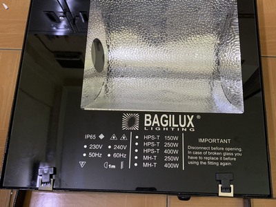 Đèn cao áp Bagilux, Revolite 3