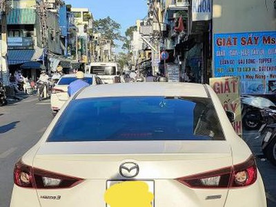 Bán Mazda 3 1.5L Luxury 2019- 496 triệu 1