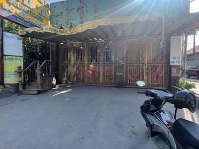 Bán nhà mặt tiền  cấp 4 nguyễn cửu phú bình chánh dt6.5 x 32 m chỉ nhỉnh 46  triệu/ 1 m2. 2