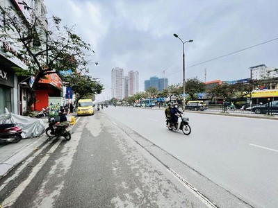 Cần tuyển nhân viên phụ gội đầu chưa biết được hướng dẫn có chỗ ăn ở 1597