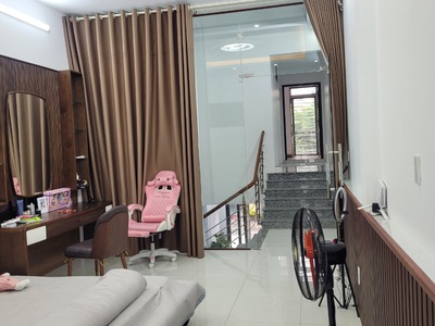 Cần bán nhà 2 tầng kiên cố kđt Vạn Phúc chỉ 3,3 tỷ 1