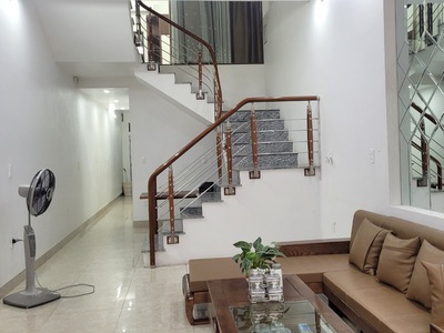 Cần bán nhà 2 tầng kiên cố kđt Vạn Phúc chỉ 3,3 tỷ 3