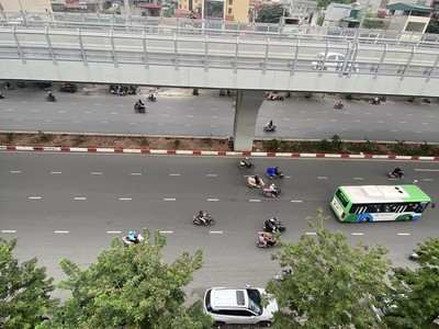 Cần tuyển nhân viên phụ gội đầu chưa biết được hướng dẫn có chỗ ăn ở 2968