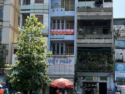 Chính chủ cho thue nhà nguyên căn mặt tiền - hải thượng lãn ông, phường 13, quận 5, hồ chí minh. 0