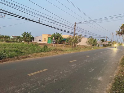 Bán lô đất thổ mặt tiền tỉnh lộ 833b giá 2,7 tỷ 3