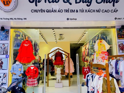 Cần sang nhượng lại toàn bộ cửa hàng 0
