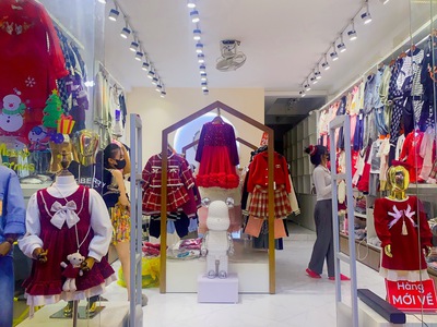 Cần sang nhượng lại toàn bộ cửa hàng 4