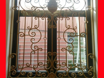 Mẫu cửa sổ sắt đơn giản, cửa sổ sắt phong cách hiện đại 9