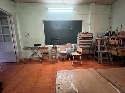Bán nhà giáp bát 4 tầng lô góc gần phố hoàng mai 1