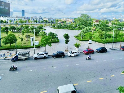 Bán nhà mặt đường Nguyễn Đức Cảnh, Lê Chân, Hải Phòng 100m2. Giá: 23,5 tỷ. Lô góc 0