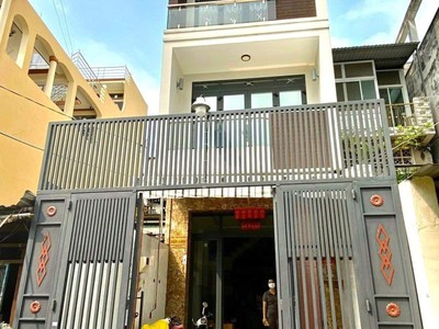 Cần bán nhà mặt tiền hàn hải nguyên phường 1 quận 11 dt 81m2 giá 15,2 tỷ. 0