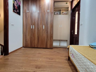 Bán nhà 5 tầng ngọc hồi - kinh doanh đỉnh - 40m2, mt 4.1m, giá 8.1 tỷ, ô tô, phân lô, vị trí cực 3