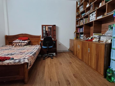 Bán nhà 5 tầng ngọc hồi - kinh doanh đỉnh - 40m2, mt 4.1m, giá 8.1 tỷ, ô tô, phân lô, vị trí cực 1