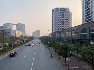 Cho thuê shophouse 3 tầng, tổng 301m2 sàn sử dụng. vị trí đối diện lotte mall hà nội. giá 45 triệu 1