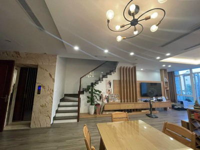 Cho thuê nguyên căn 5 tầng tại KĐT Waterfront cầu rào 2, giá 33tr 0