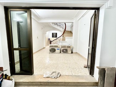 Cần cho thuê nhà nguyên căn tại số 26 ngách 23 ngõ thịnh hào 2 tôn đức thắng 3