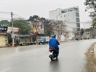 Cho thuê nhà riêng mặt phố Tôn Đức Thắng Vĩnh Yên, Vĩnh Phúc. 2 tầng chỉ 12 triệu 0
