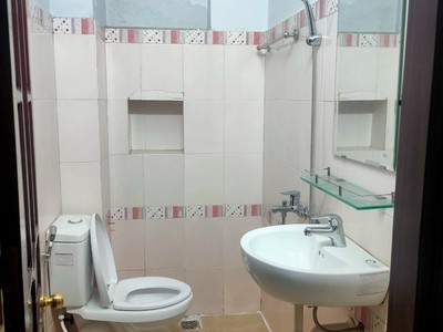 Bán Nhà 4 tầng Mặt Tiền Nguyễn Hoàng , Vĩnh Trung , Thanh Khê , Đà Nẵng 2