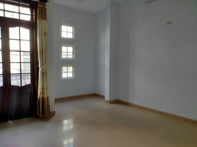 Bán Nhà 4 tầng Mặt Tiền Nguyễn Hoàng , Vĩnh Trung , Thanh Khê , Đà Nẵng 3