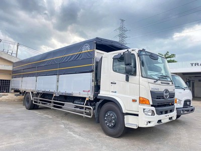 Hino 8 tấn thùng dài 10m 0