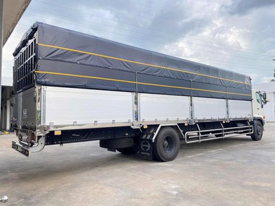 Hino 8 tấn thùng dài 10m 2