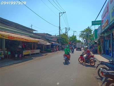 Quá rẻ: nhà đường số 8 linh xuân thủ đức, ngang gần 10m, 150m2, sổ sách chuẩn chỉ, giá chưa đến 5 0