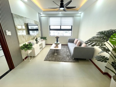Cần bán căn 55m2 2PN căn hộ Iris Tower thanh phố Thuận An, sổ hồng cầm tay 0
