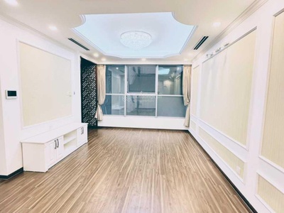 Hiếm thăng long number one căn 109m2 căn 3pn 2wc tầng trung giá 5.6 tỷ 4