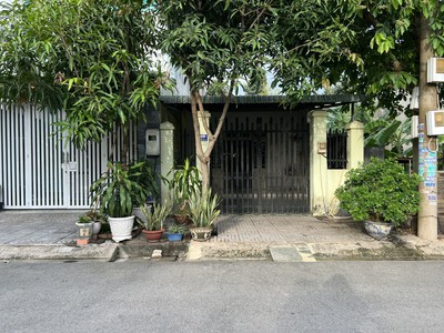 Nhà cấp 4 mt đường 7a khu phước thiện, 5x20  ngay gần vành đai 3, vinhomes q9 0