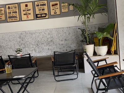 Cần tuyển nhân viên phụ gội đầu chưa biết được hướng dẫn có chỗ ăn ở 8769