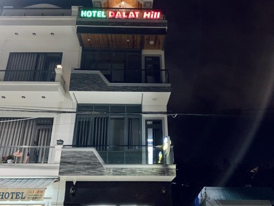 Bán khách sạn tại phạm hồng thái đà lạt 90m2 9 phòng 0