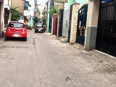 Cần tuyển nhân viên phụ gội đầu chưa biết được hướng dẫn có chỗ ăn ở 8787