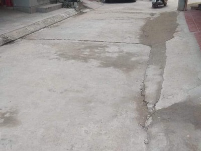 Cần tuyển nhân viên phụ gội đầu chưa biết được hướng dẫn có chỗ ăn ở 8538