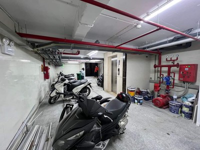 Cần tuyển nhân viên phụ gội đầu chưa biết được hướng dẫn có chỗ ăn ở 8546